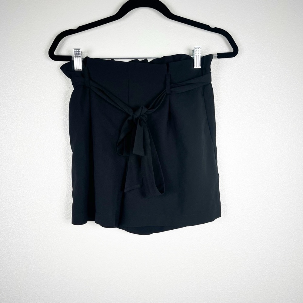 Have Paperbag Tie Waist Shorts Sz M‎
